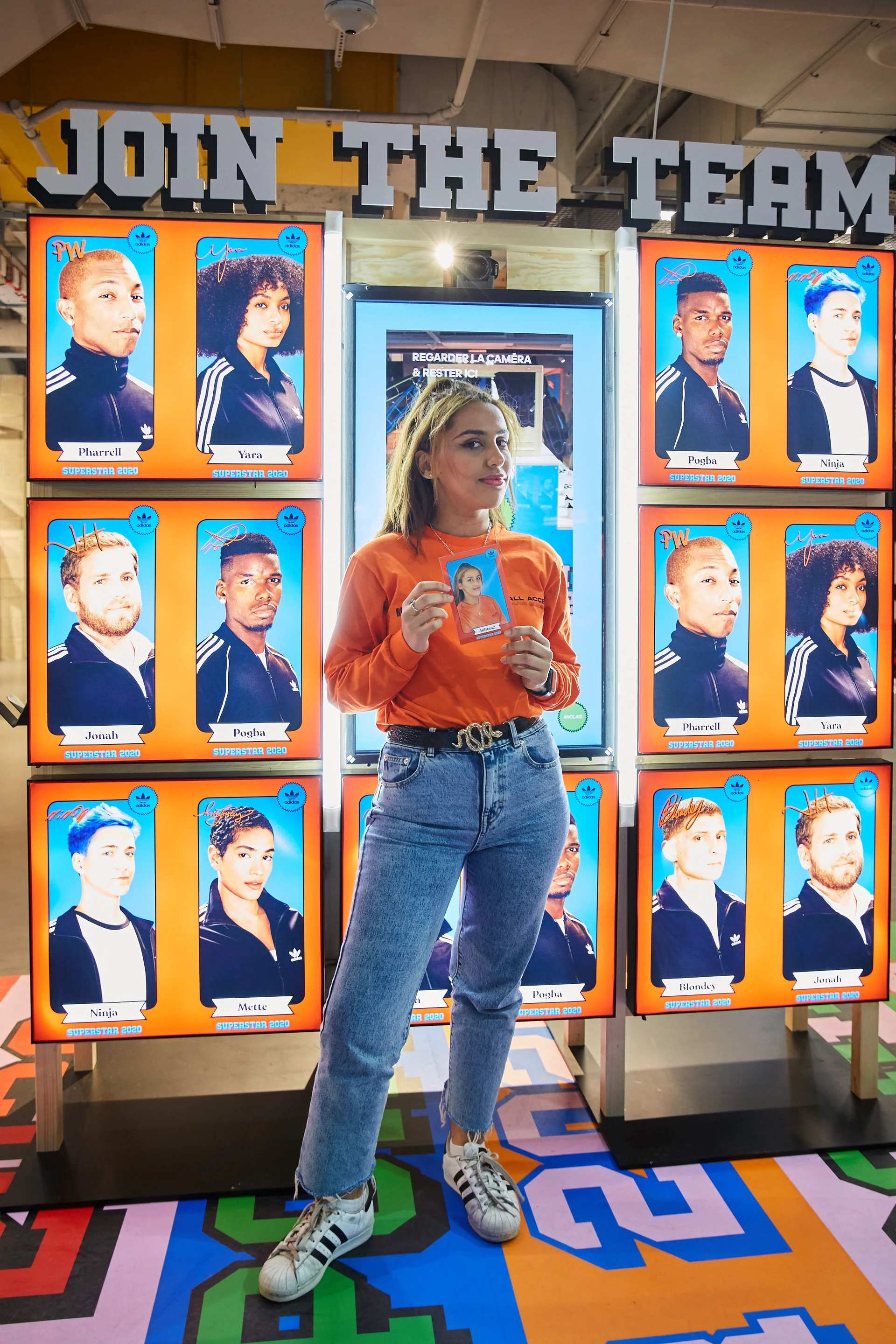 Custom photopoint kiosks